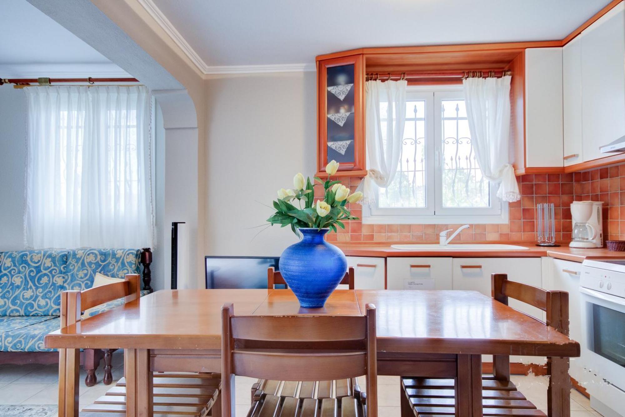 Private 6-Bdrm Villa With Garden 150M To Beach Παράδεισος Εξωτερικό φωτογραφία